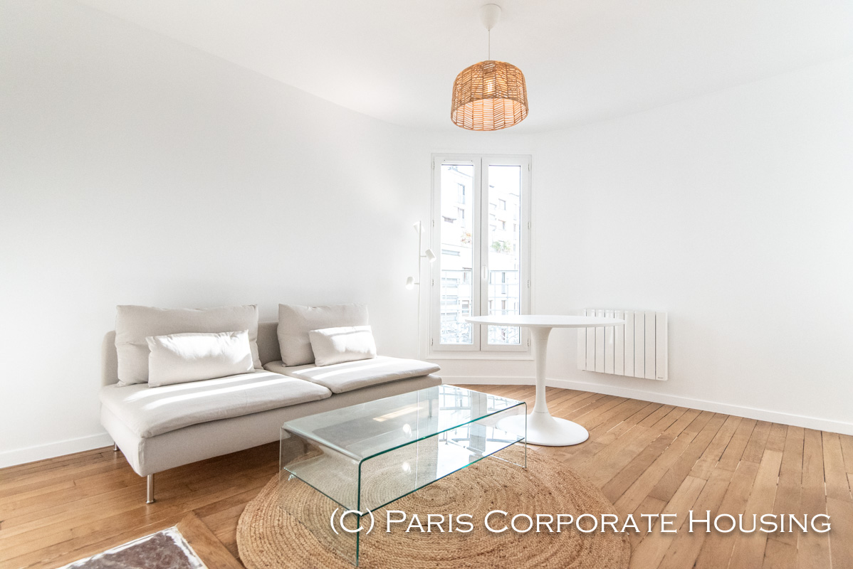 Rue de la Croix Nivert - 1 Bedroom - Furnished